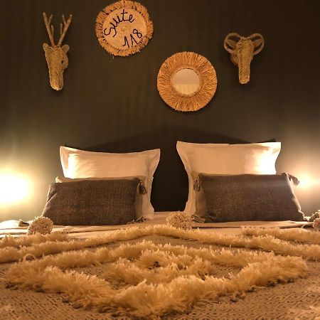 Suite 118 องเฟลอร์ ภายนอก รูปภาพ